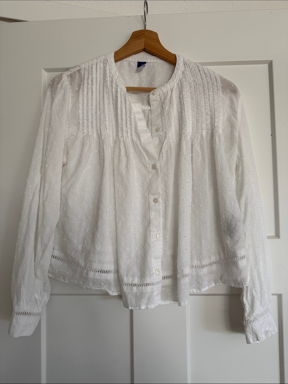 Old Navy White Swiss Dot Pintuck Button-Up Blouse